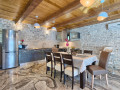 SALON ET CUISINE, Villa Patrick - maison de luxe en pierre au coeur de l'Istrie Pazin